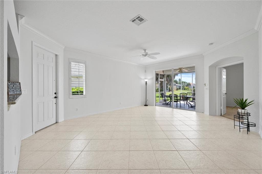 7750 Haverhill Ct, Naples, FL 34104-8