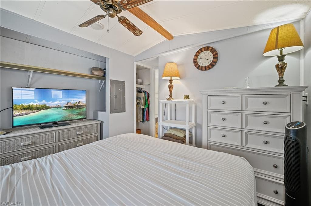 11641 Cardiff Dr, Fort Myers, FL 33908-9