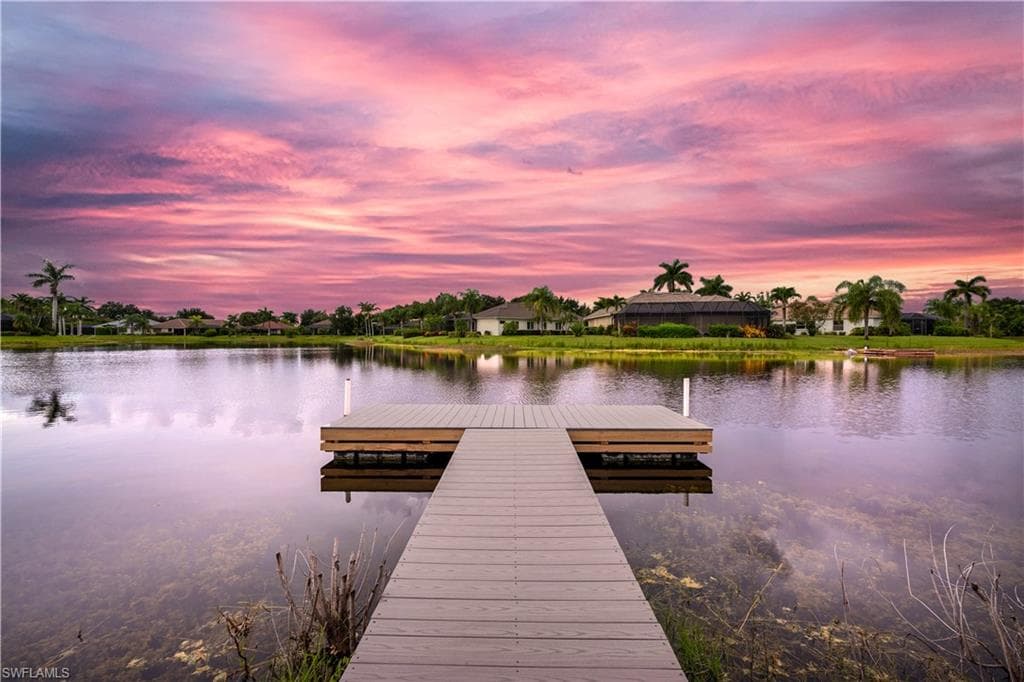 11009 Longshore Way E, Naples, FL 34119-1