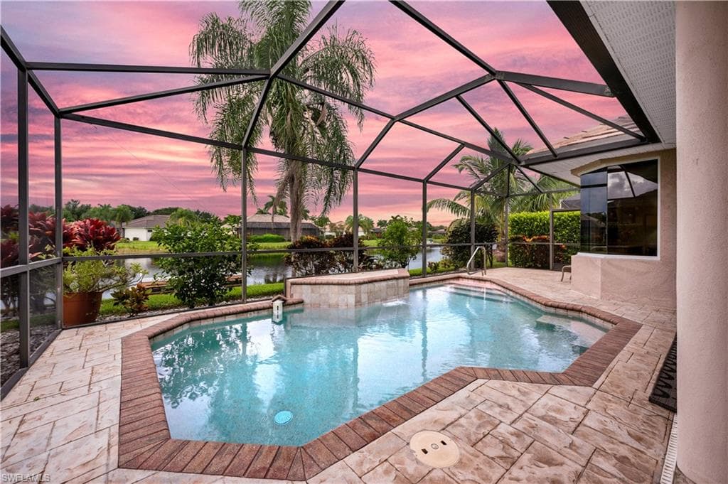 11009 Longshore Way E, Naples, FL 34119-8