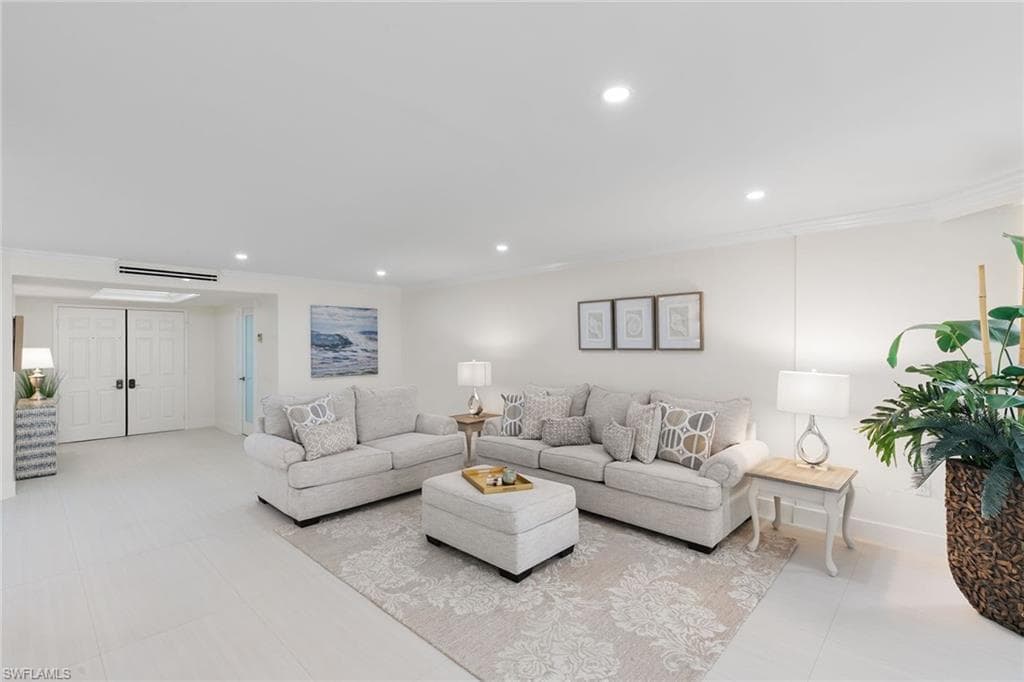 520 Collier Blvd 1108, Marco Island, FL 34145-8