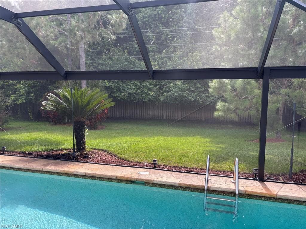 852 Belville Blvd, Naples, FL 34104-8