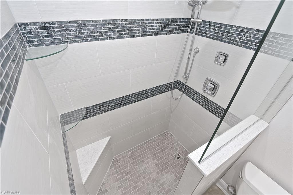 7905 Preserve Cir 111, Naples, FL 34119-16