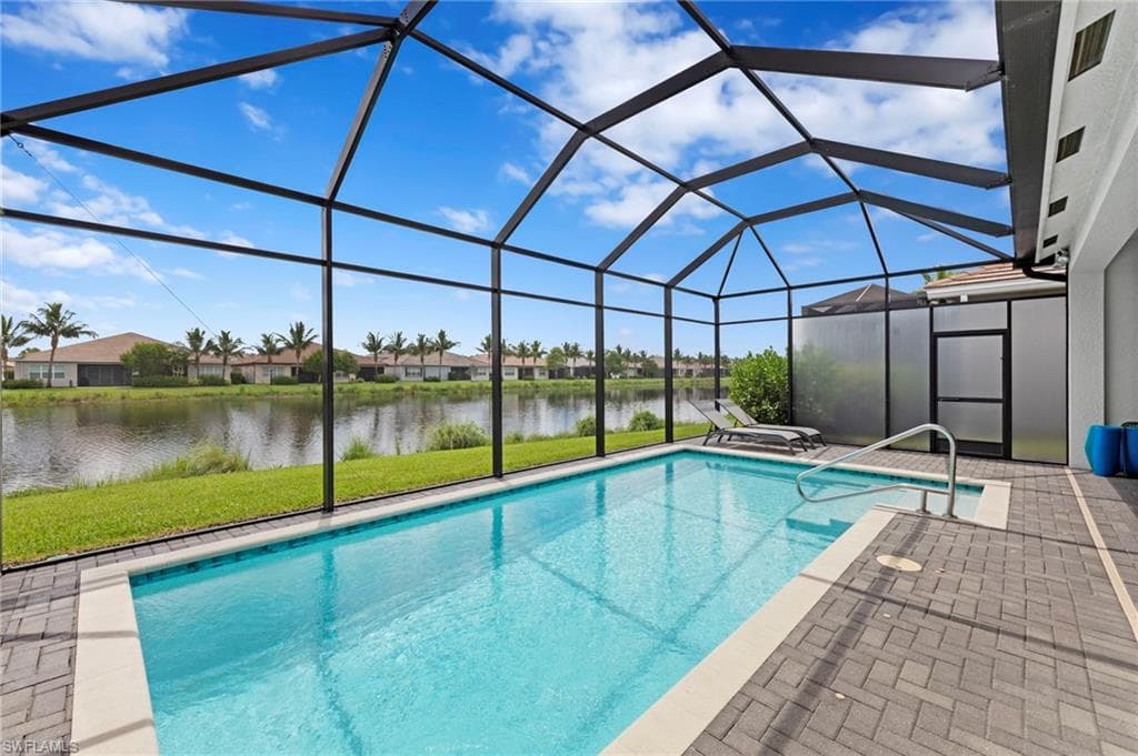 28471 Montecristo Loop, Bonita Springs, FL 34135-28