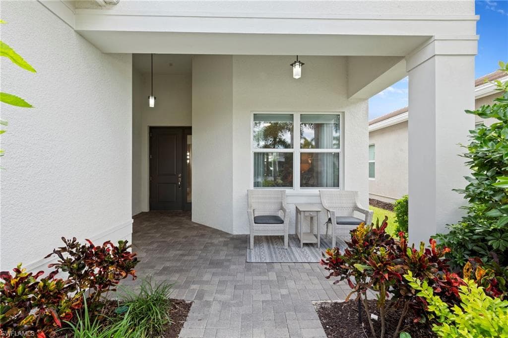 28471 Montecristo Loop, Bonita Springs, FL 34135-36
