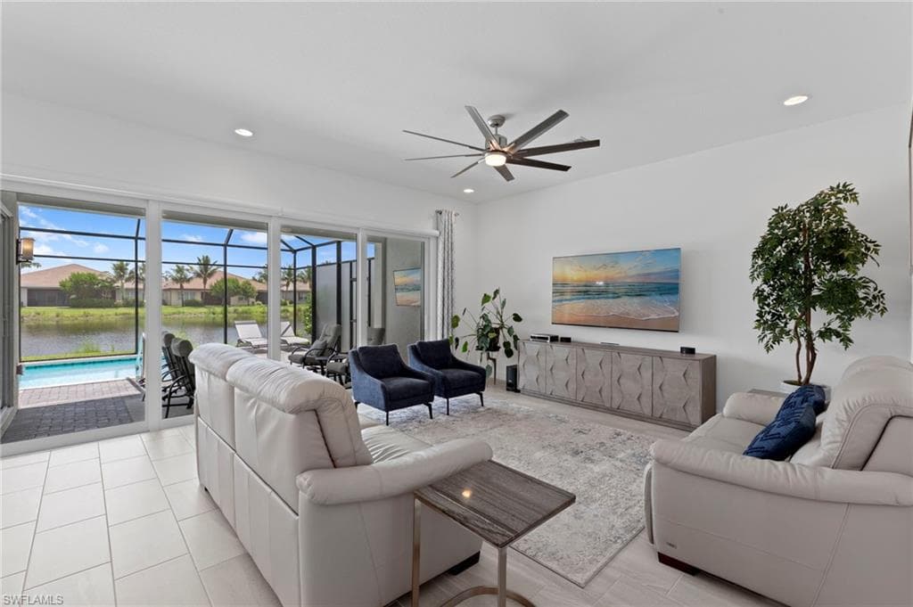 28471 Montecristo Loop, Bonita Springs, FL 34135-3
