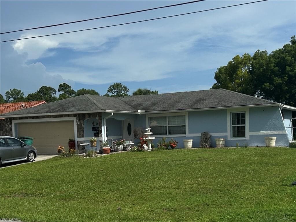 4212 32nd Ave SW, Naples, FL 34116-1