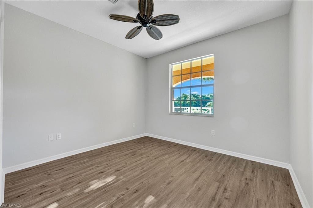 9621 Spanish Moss Way 3831, Bonita Springs, FL 34135-12