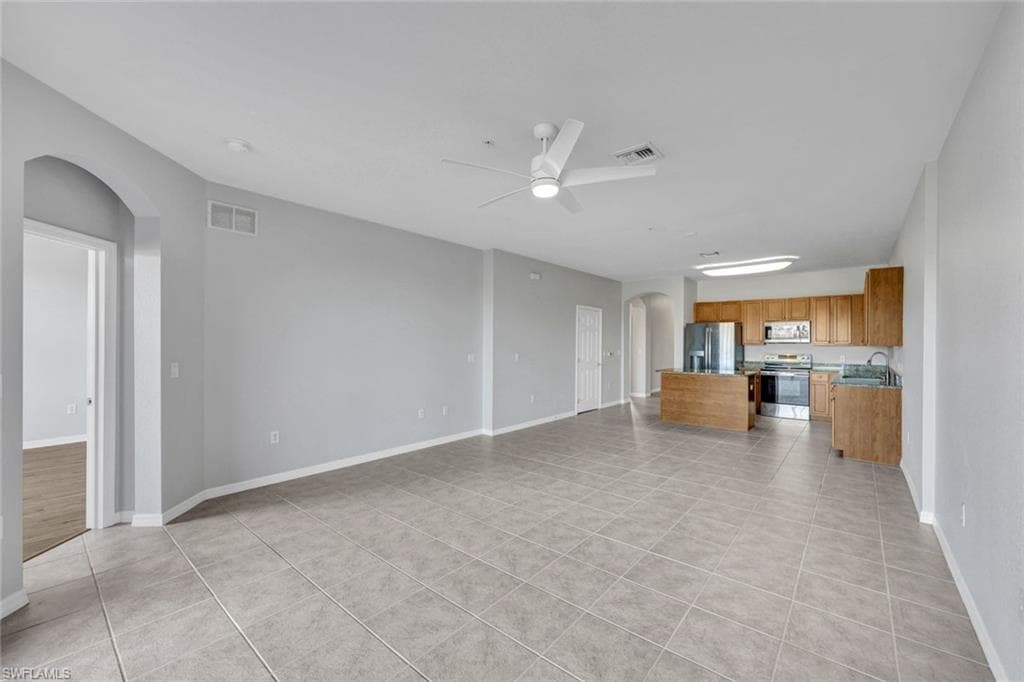 9621 Spanish Moss Way 3831, Bonita Springs, FL 34135-24