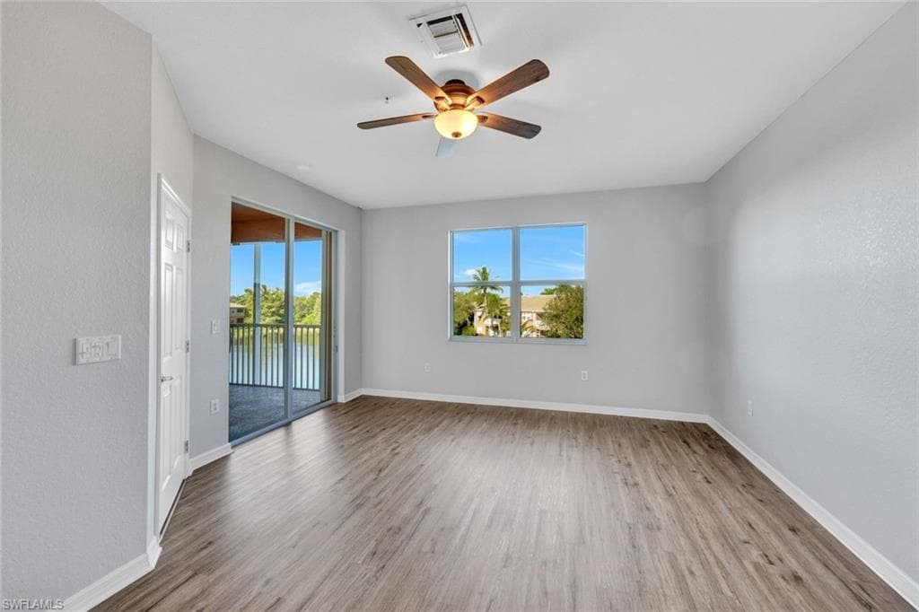 9621 Spanish Moss Way 3831, Bonita Springs, FL 34135-25