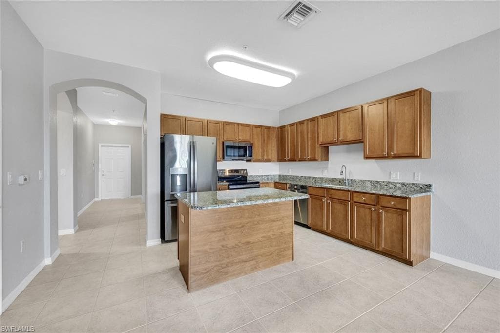 9621 Spanish Moss Way 3831, Bonita Springs, FL 34135-6