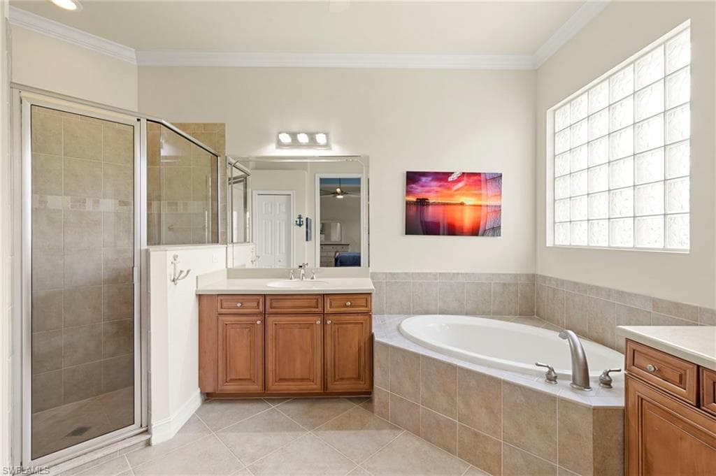 10512 Heritage Bay Blvd, Naples, FL 34120-20