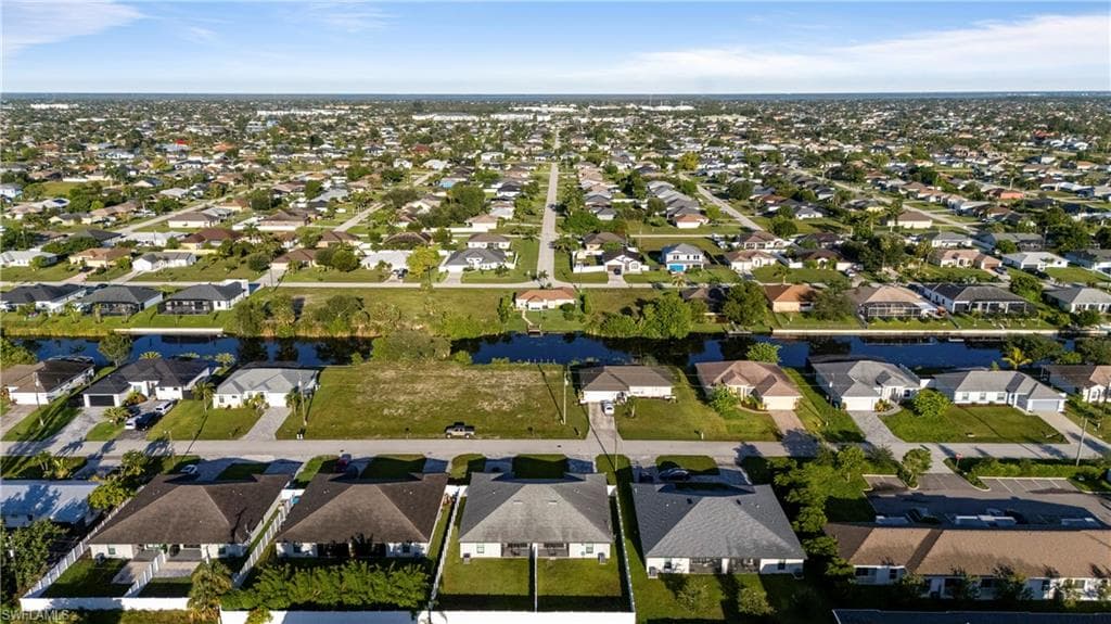 3419/3421 8th Pl, Cape Coral, FL 33914-32