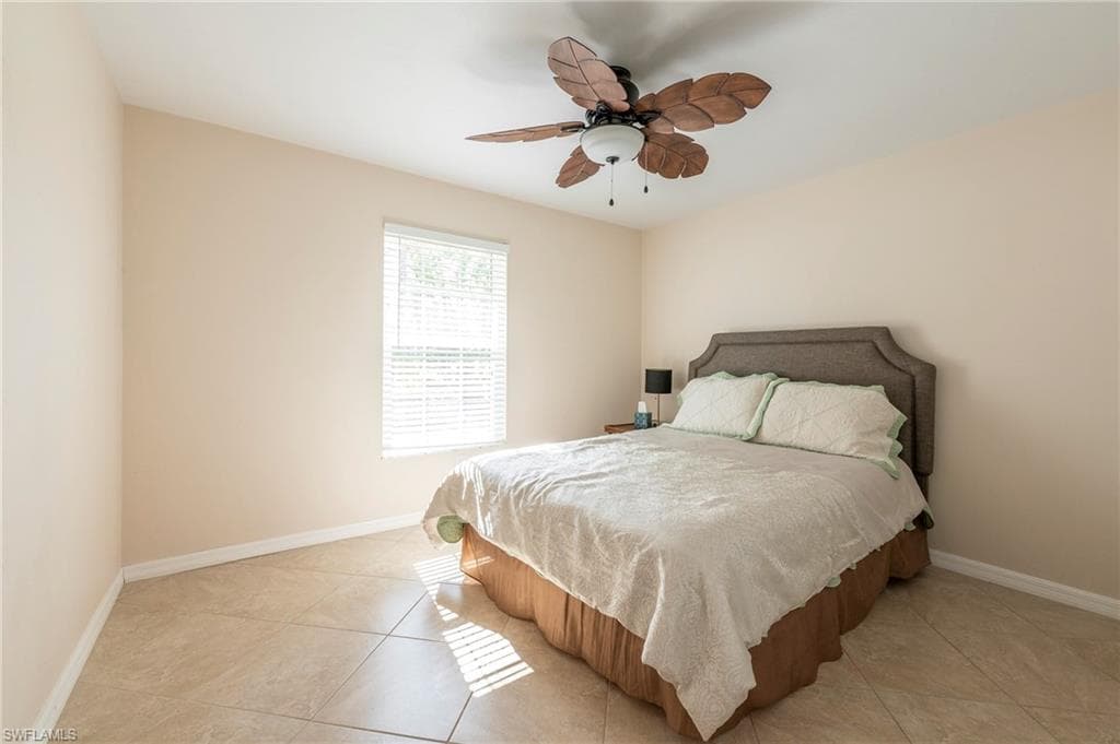 1006 Pine Isle Ln 1006, Naples, FL 34112-12