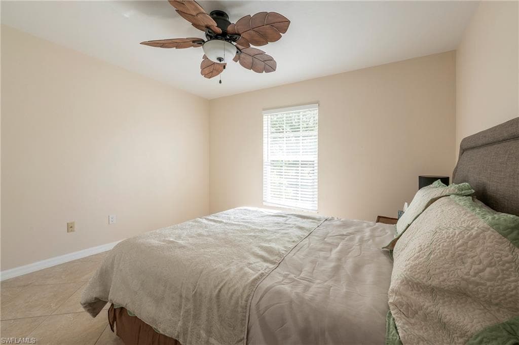 1006 Pine Isle Ln 1006, Naples, FL 34112-13