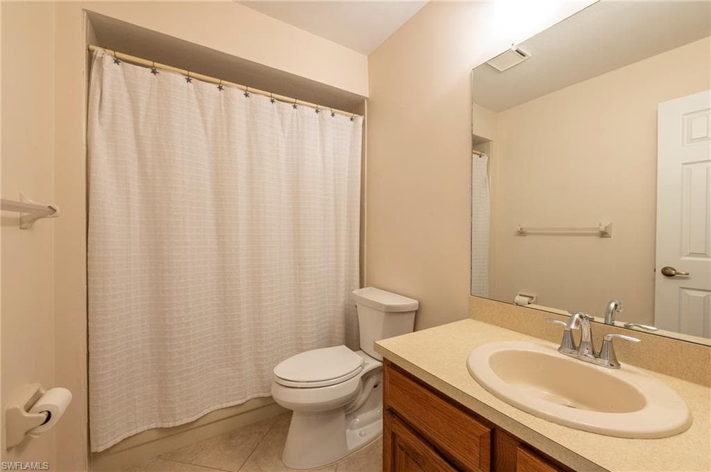 1006 Pine Isle Ln 1006, Naples, FL 34112-17