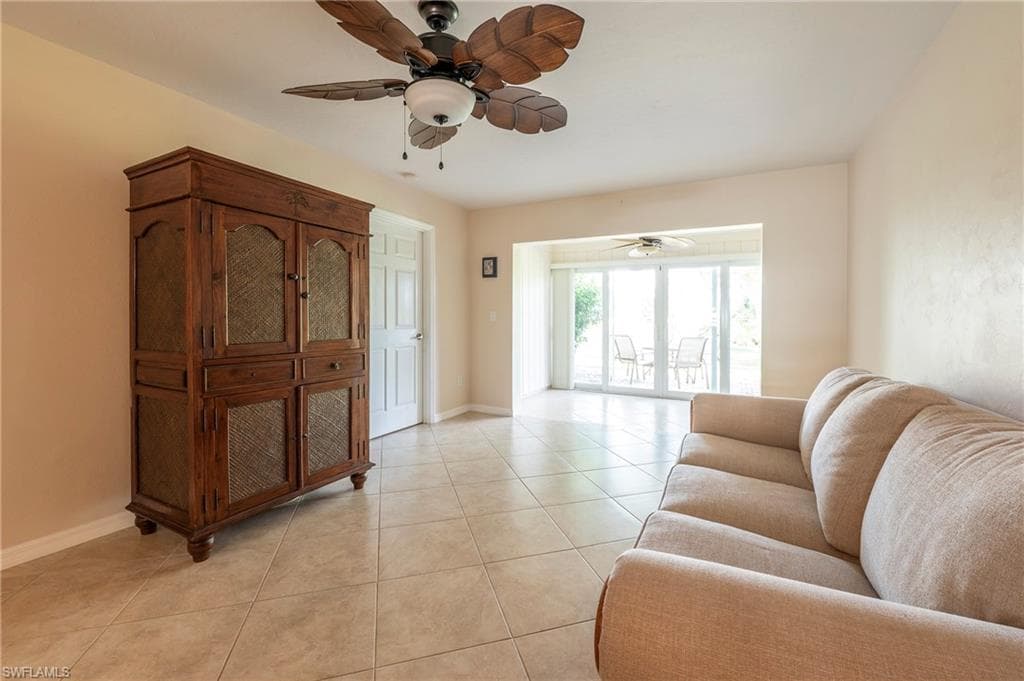 1006 Pine Isle Ln 1006, Naples, FL 34112-2