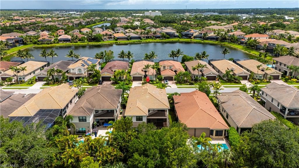 13852 Luna Dr, Naples, FL 34109-25