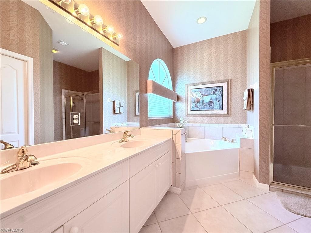 7956 Kilkenny Way G55, Naples, FL 34112-23