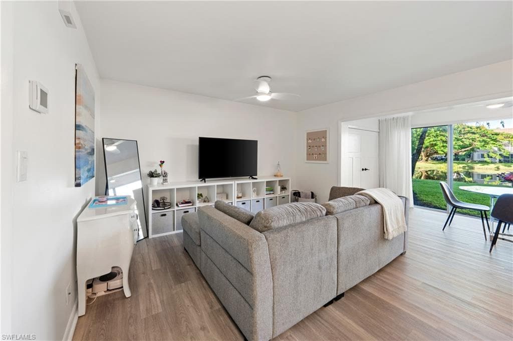 19 Bob O Link Ct A, Naples, FL 34105-11