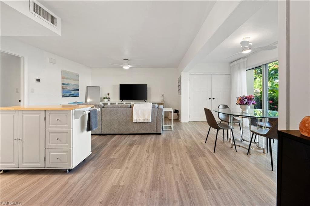 19 Bob O Link Ct A, Naples, FL 34105-15