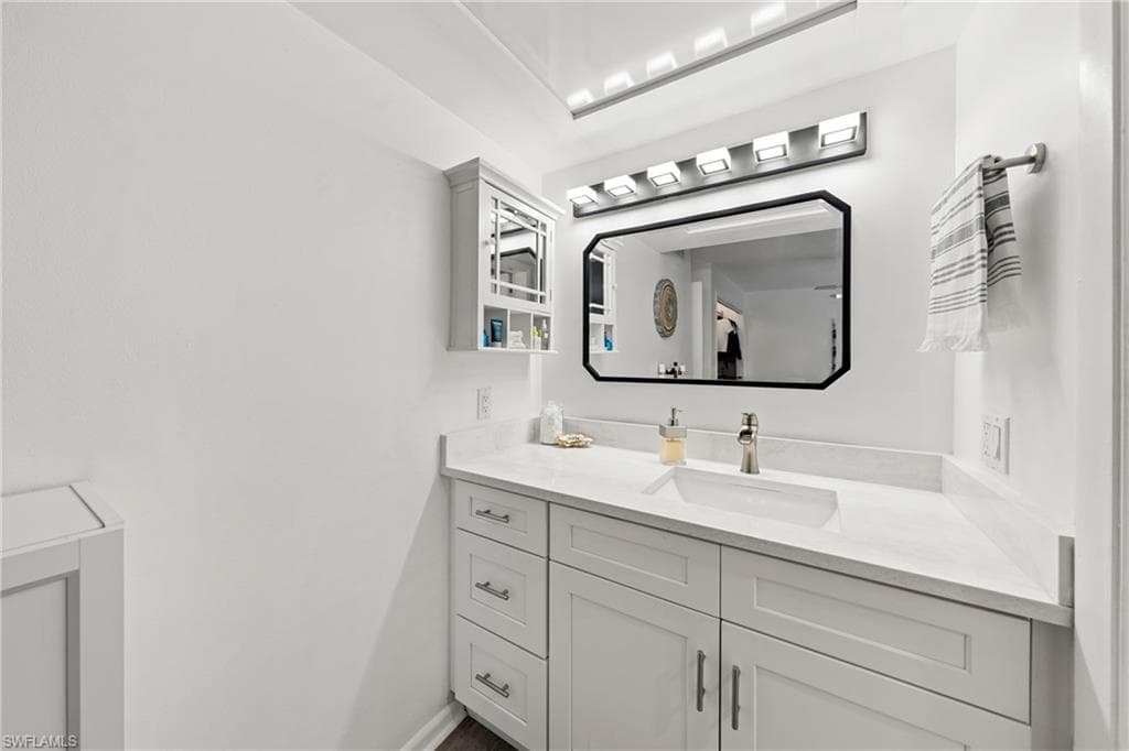 19 Bob O Link Ct A, Naples, FL 34105-27