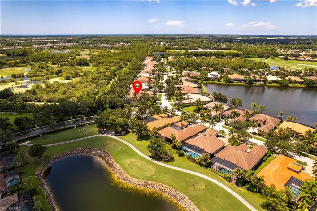 8886 Shenendoah Cir, Naples, FL 34113-35