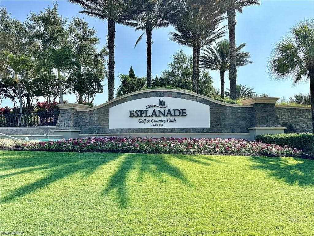 8943 Cappello Ct, Naples, FL 34119-46