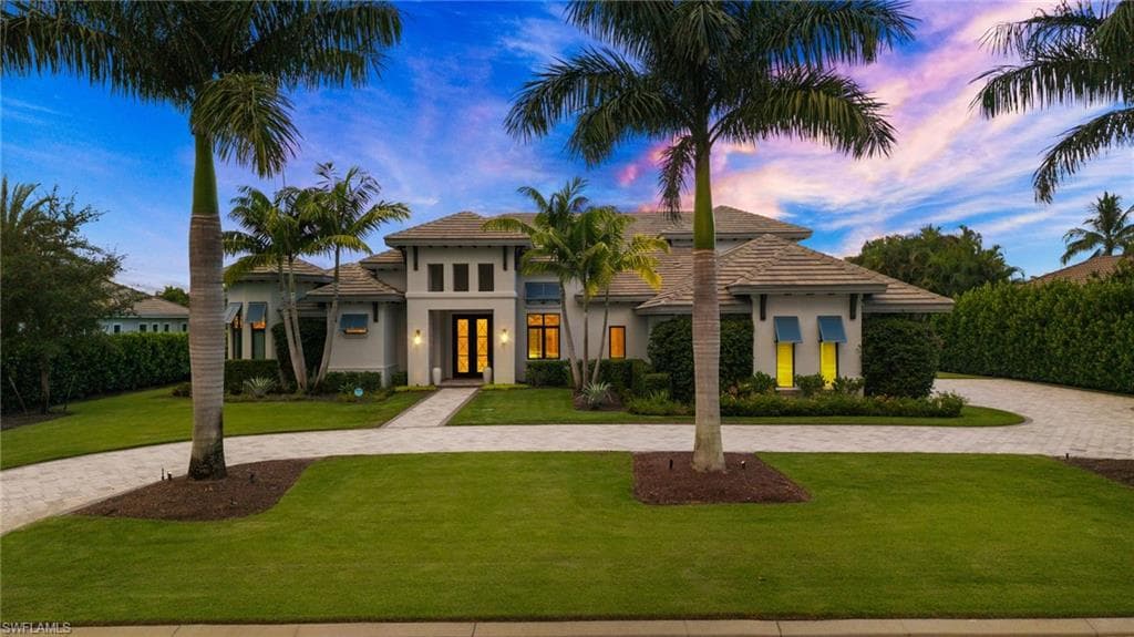 6303 Highcroft Dr, Naples, FL 34119-1