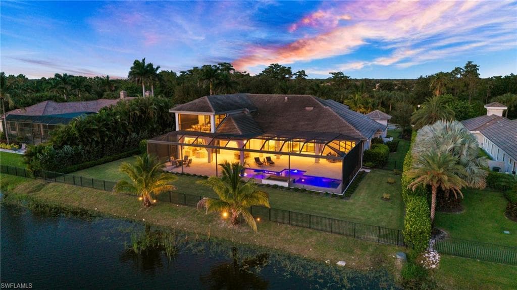 6303 Highcroft Dr, Naples, FL 34119-46