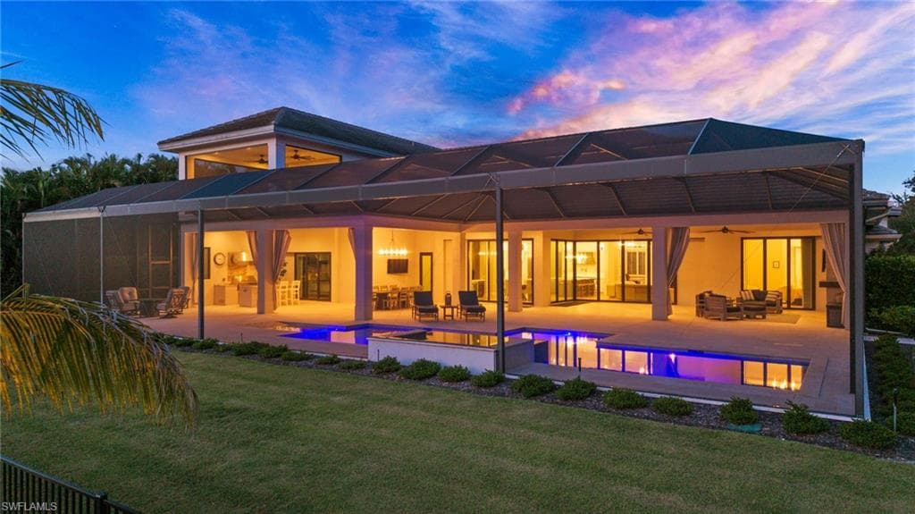 6303 Highcroft Dr, Naples, FL 34119-4