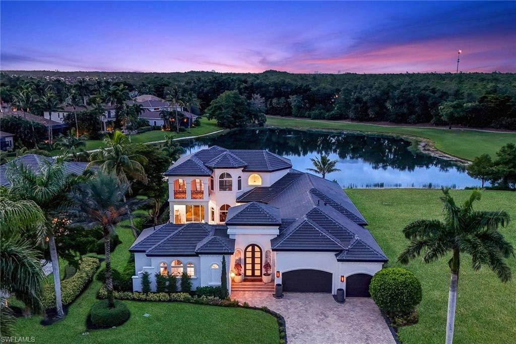 12450 Vittoria Way, Fort Myers, FL 33912-1