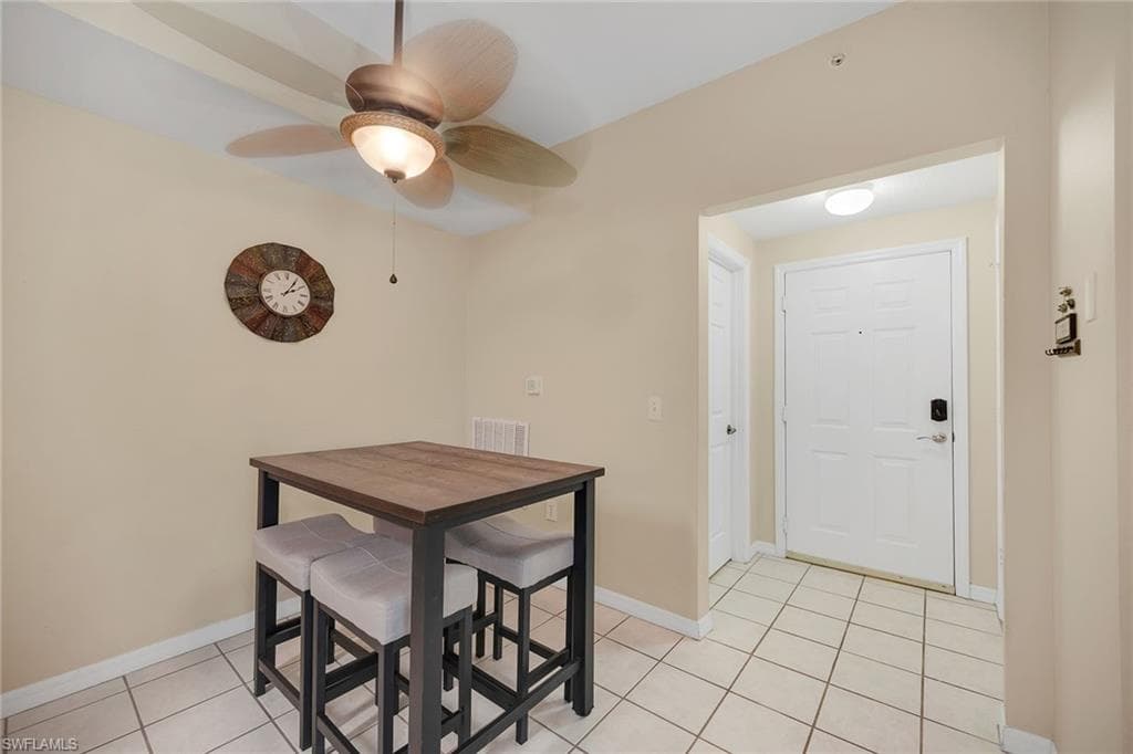 15605 Ocean Walk Cir 203, Fort Myers, FL 33908-12