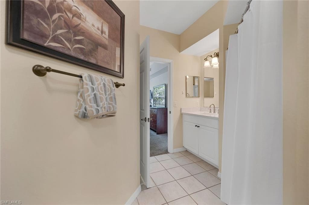 15605 Ocean Walk Cir 203, Fort Myers, FL 33908-24