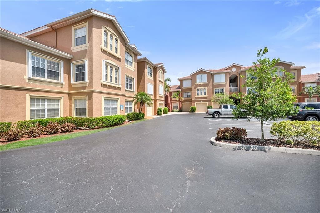 15605 Ocean Walk Cir 203, Fort Myers, FL 33908-30