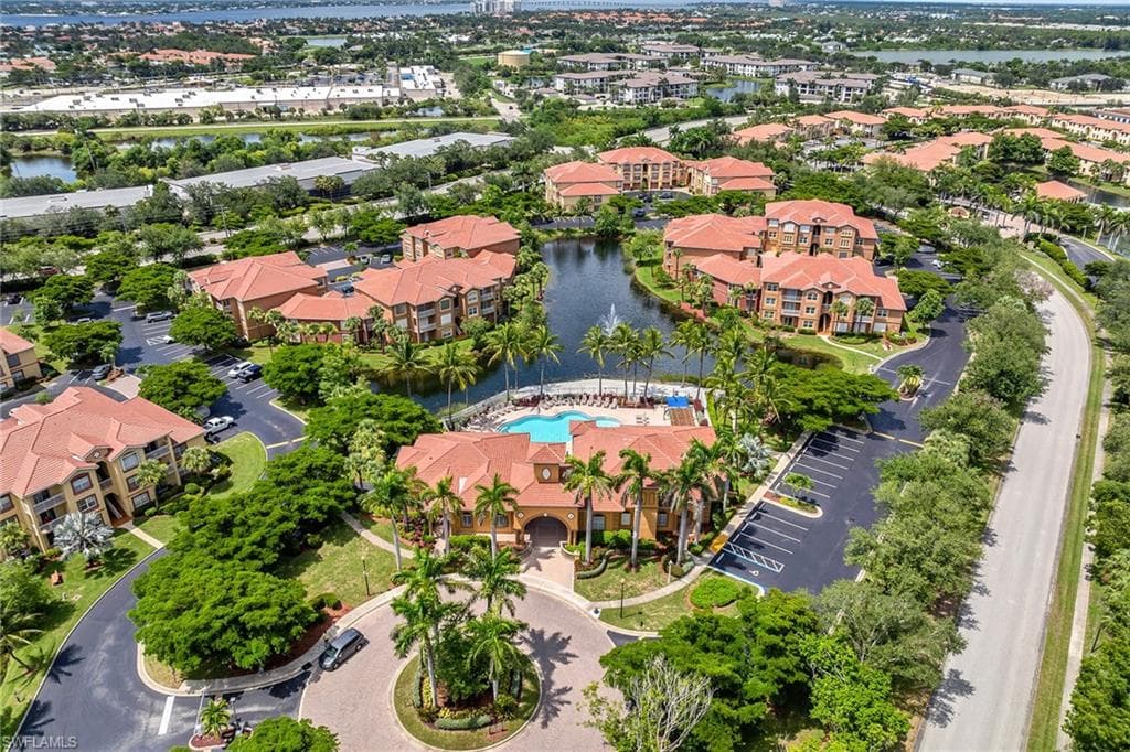 15605 Ocean Walk Cir 203, Fort Myers, FL 33908-35