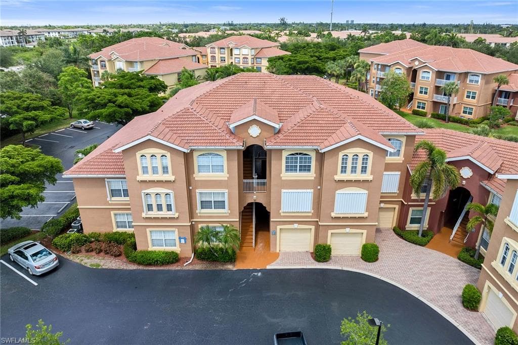 15605 Ocean Walk Cir 203, Fort Myers, FL 33908-40
