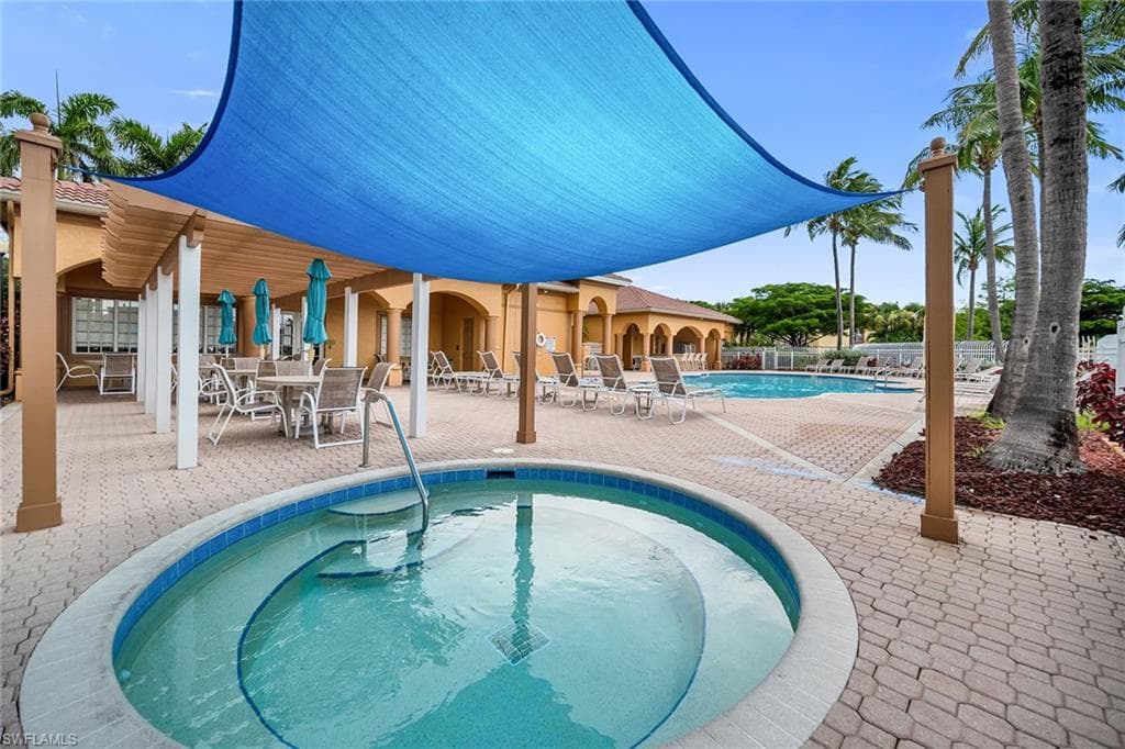 15605 Ocean Walk Cir 203, Fort Myers, FL 33908-46