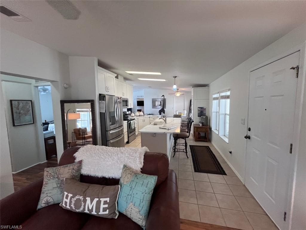 65 Turquoise Ave 65t, Naples, FL 34114-17