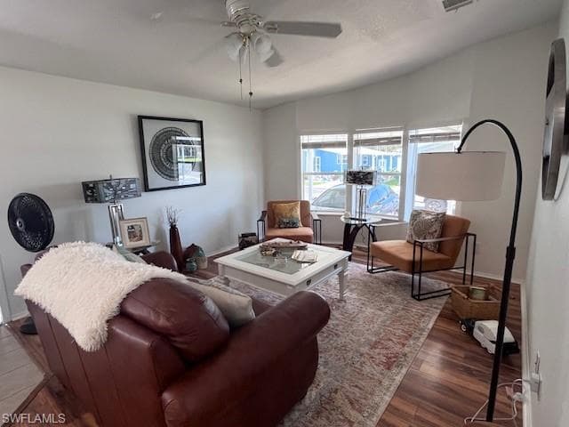 65 Turquoise Ave 65t, Naples, FL 34114-21