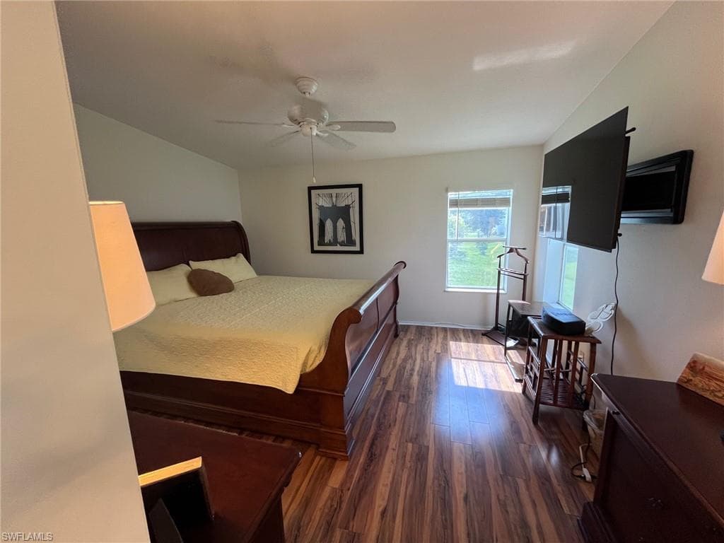65 Turquoise Ave 65t, Naples, FL 34114-28