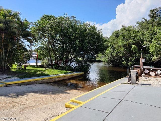 65 Turquoise Ave 65t, Naples, FL 34114-39