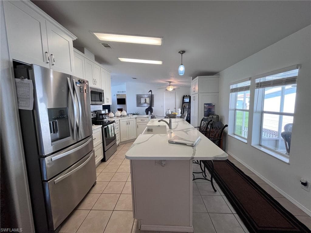 65 Turquoise Ave 65t, Naples, FL 34114-5