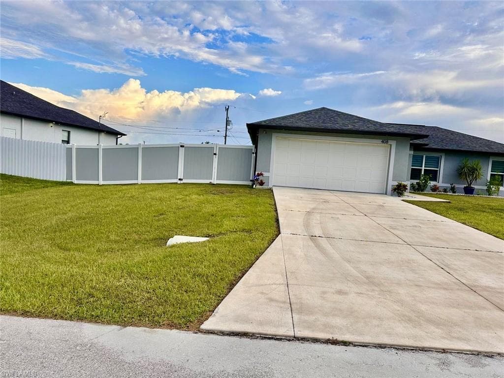 408 7th Ter, Cape Coral, FL 33909-3