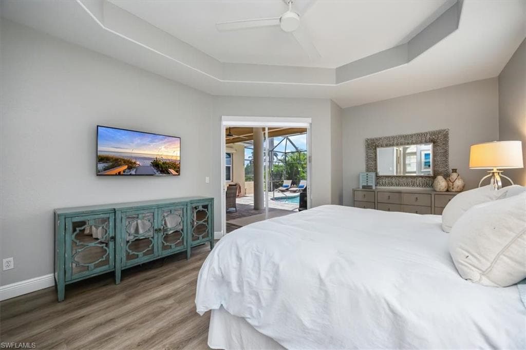 14512 Jekyll Island Ct, Naples, FL 34119-18
