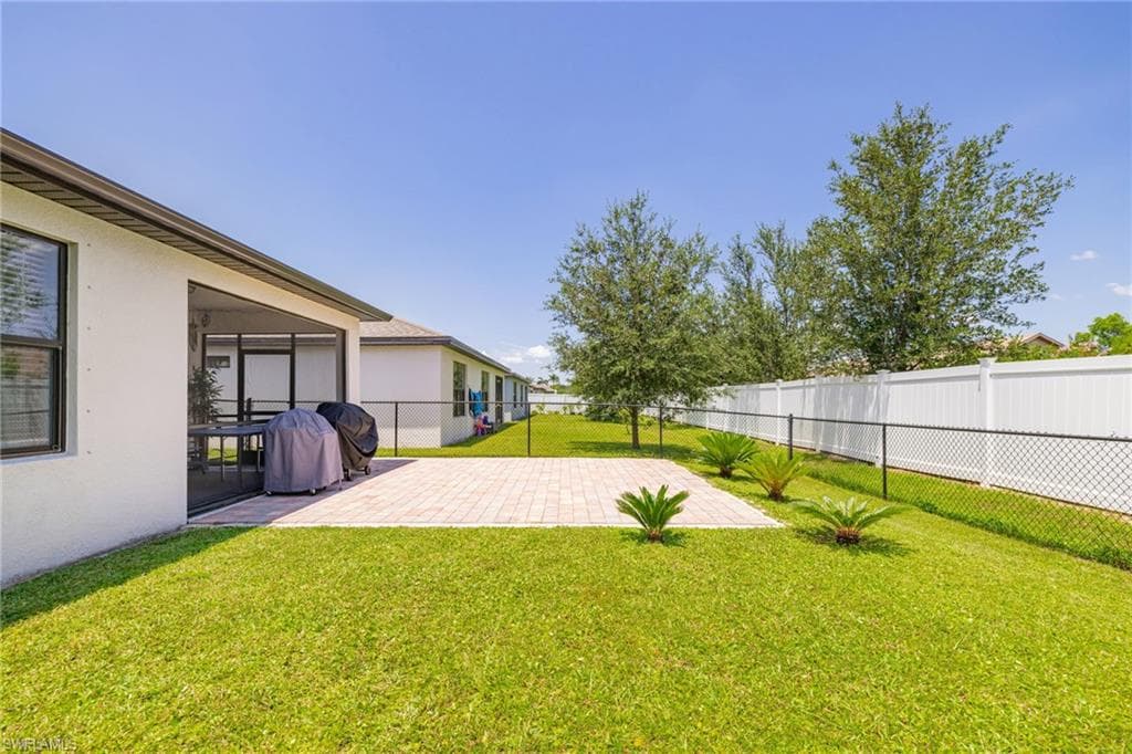 10795 Marlberry Way, North Fort Myers, FL 33917-28
