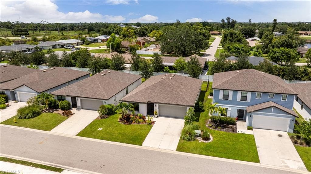 10795 Marlberry Way, North Fort Myers, FL 33917-33