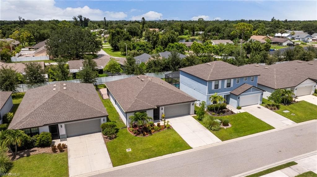 10795 Marlberry Way, North Fort Myers, FL 33917-35