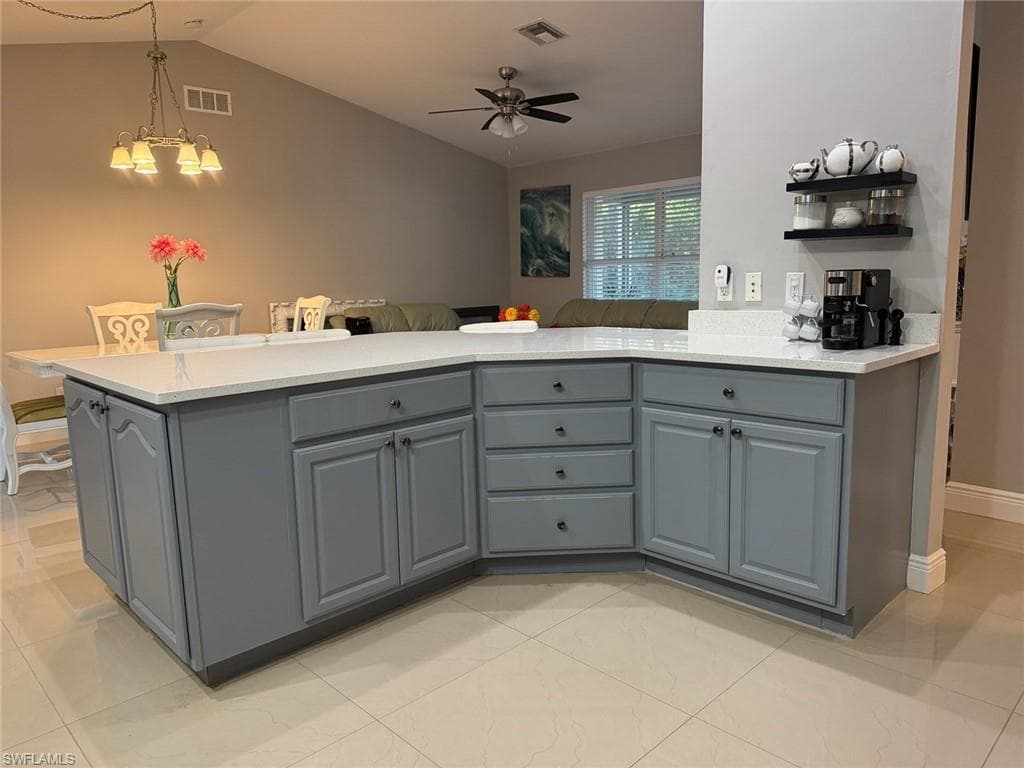 420 20th Ave NW, Naples, FL 34120-9