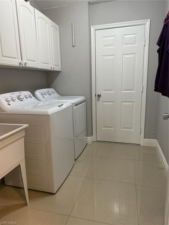 420 20th Ave NW, Naples, FL 34120-34